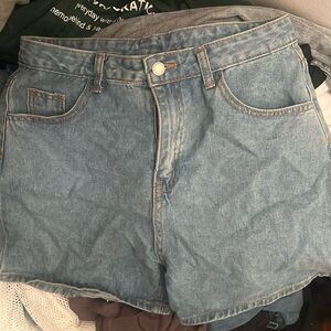 Light wash jeans shorts